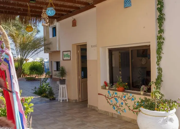 Otel Miramar Camp *