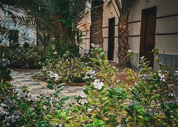 Miramar Camp Otel